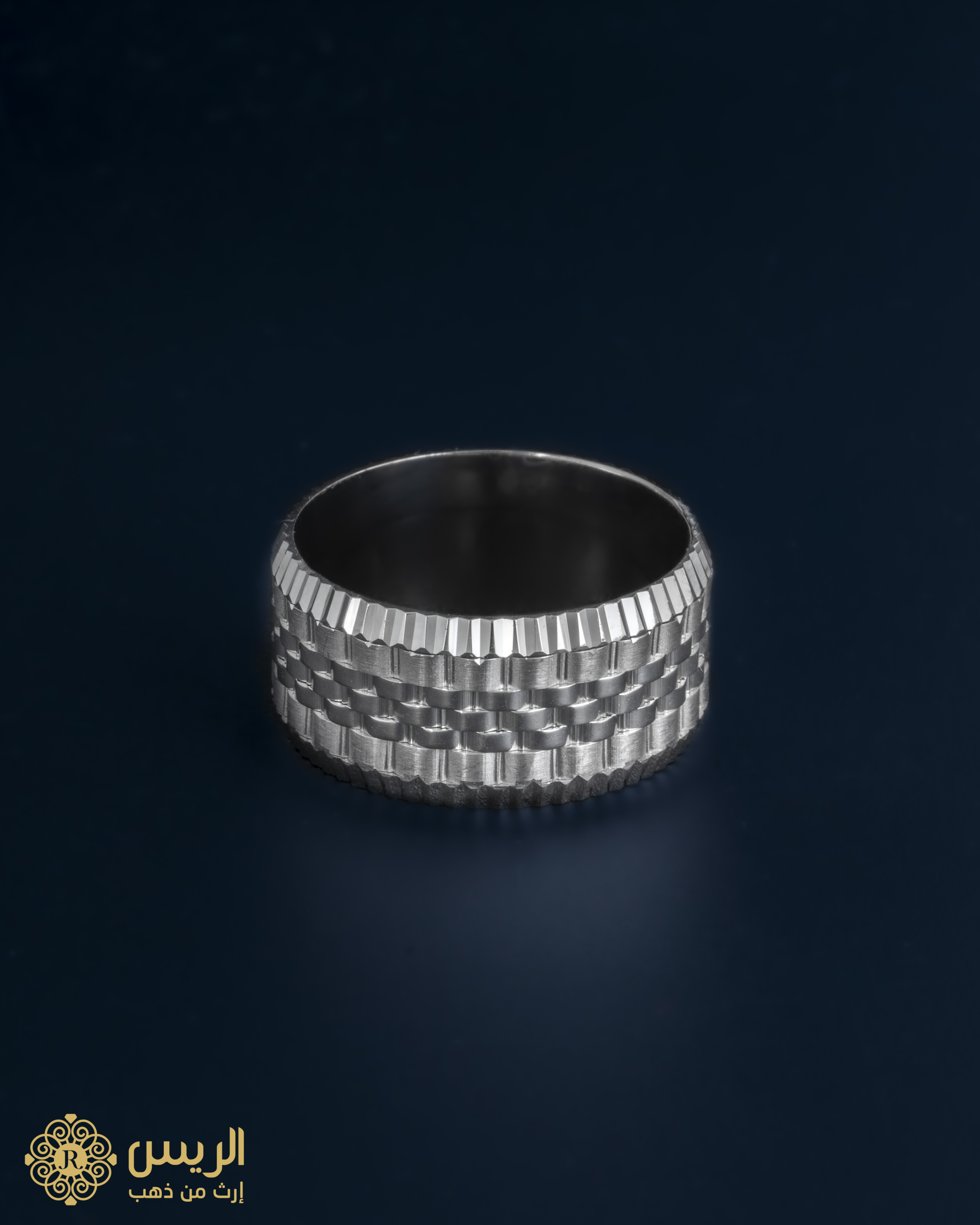 Raies jewelry Silver Ring (for Men). دبلة فضة الريس للمجوهرات